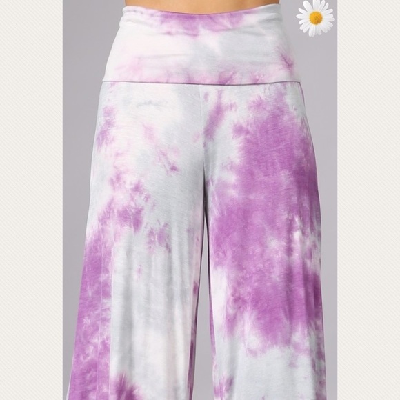 🔜 New! Tie Dye Wide Leg Gaucho Pants - Picture 5 of 5